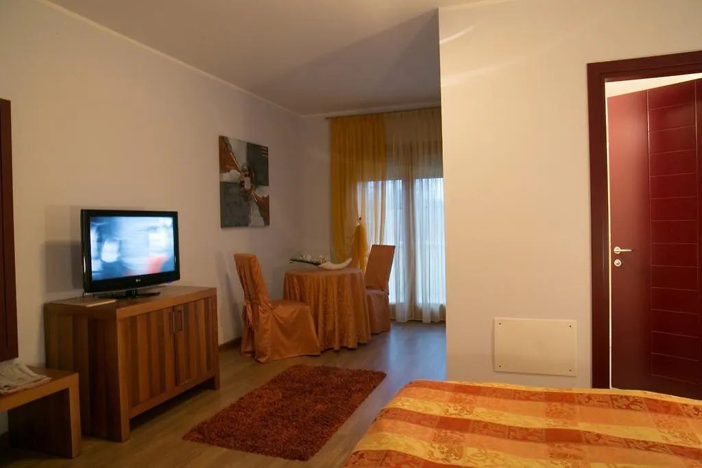 Hotel Calinferno Codogne Italy