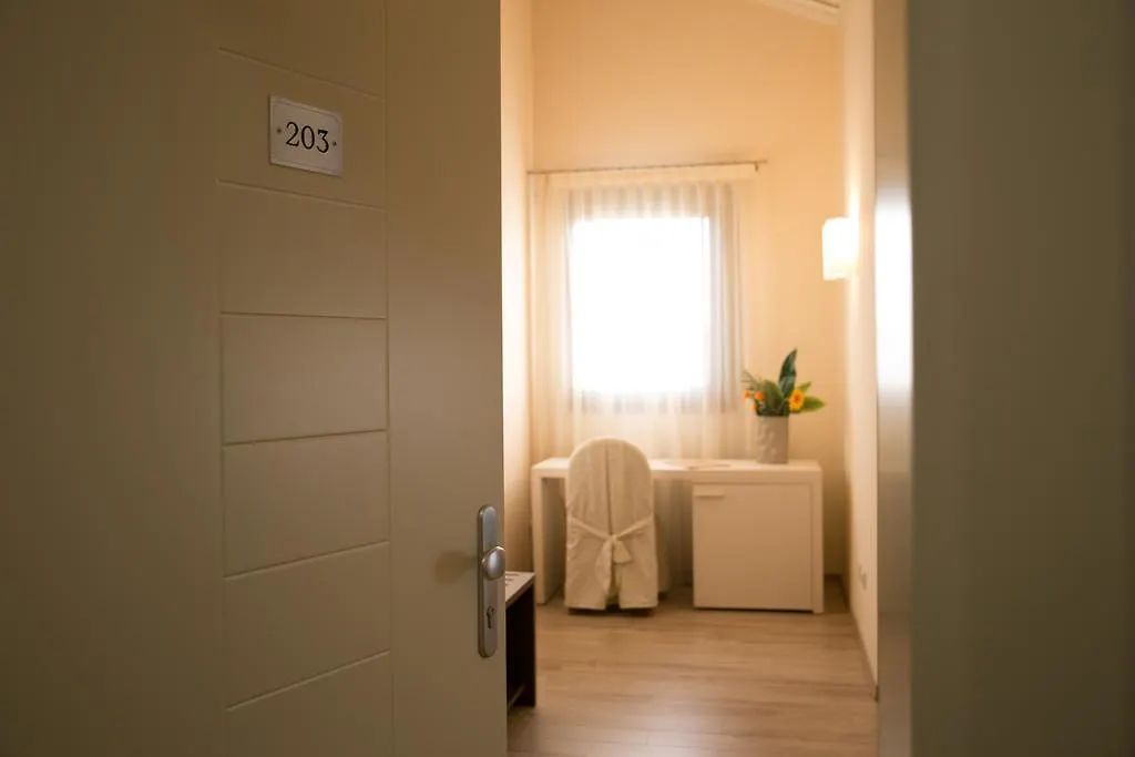 Hotel Calinferno Codogne Italy