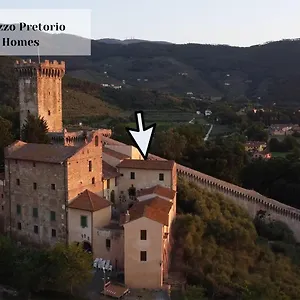 Lh - Palazzopretoriohomes , Vicopisano Italia