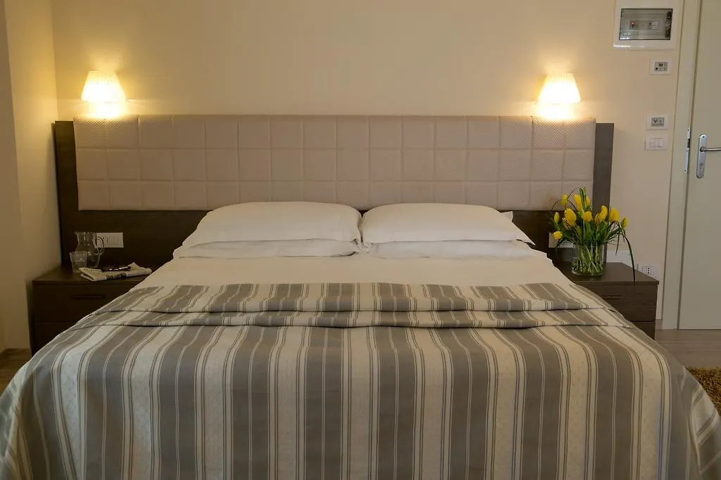 Hotel Calinferno Codogne Italy