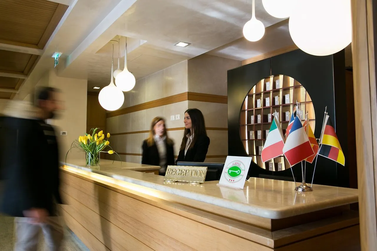 Hotel Calinferno Codogne 3*,  Italy